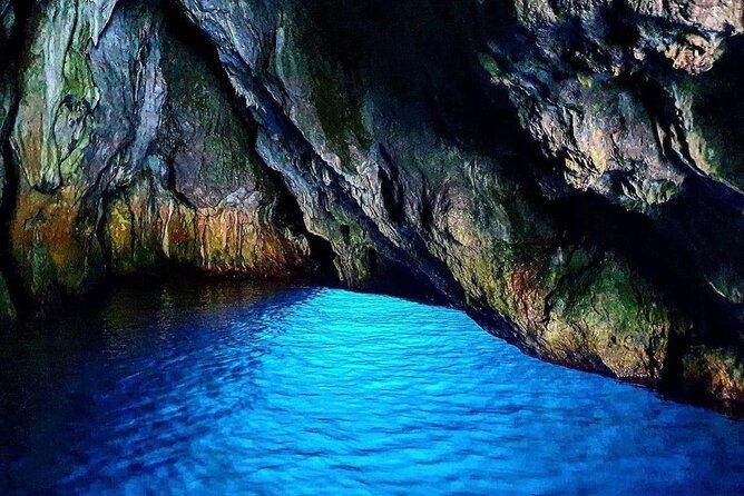 boat-tour-to-discover-the-costa-del-mito-of-capo-palinuro