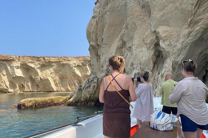 boat-tour-to-pillirina-sea-caves-and-ortigia-island-from-syracuse