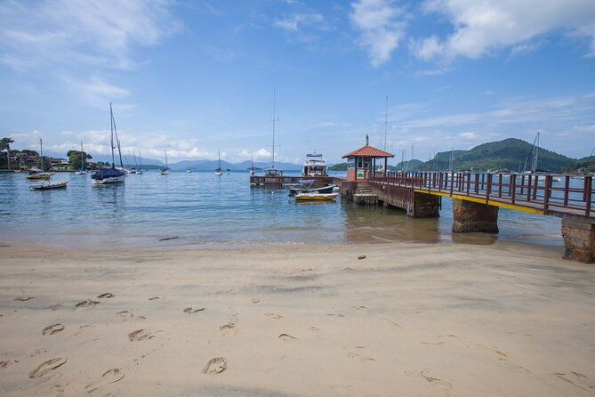 boat-tour-to-the-beaches-of-angra-dos-reis