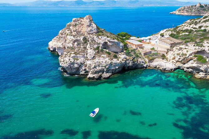 boat-tour-to-the-devils-saddle-snorkeling-drinks-and-lots-of-sun