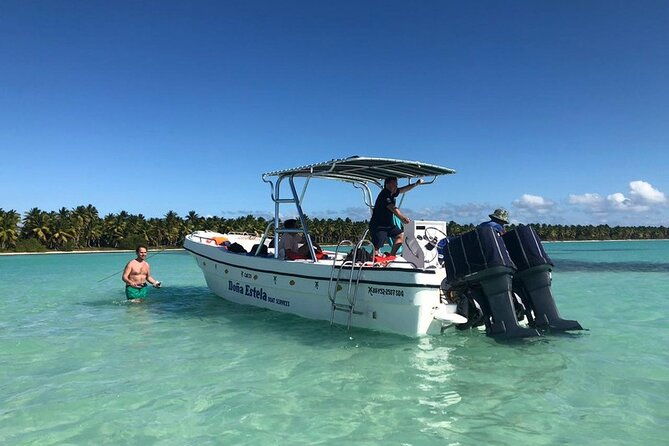 boat-tour-to-toro-palmilla-beach-and-turtle-sanctuary