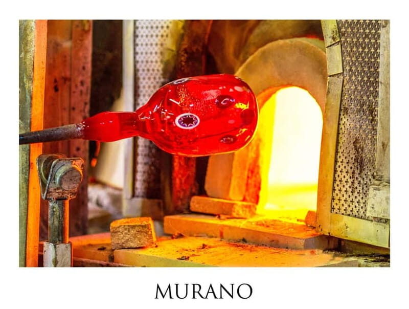 Boat tour to Venice and the islands Burano and Murano - An In-Depth Look at the Tour Experience
