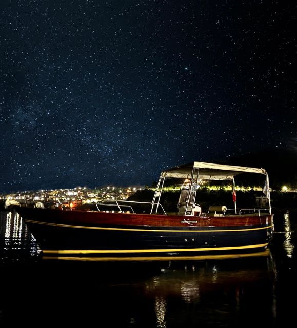 boat-tour-under-the-stars-in-palinuro