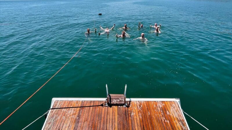 boat-tour-with-swimming-time-and-drinks