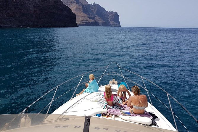 boat-trip-3-hours-private-charter-keeper-uno-boat