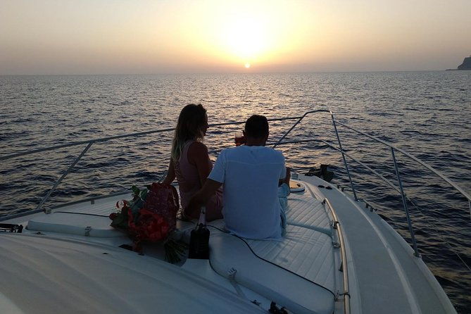 boat-trip-4-hours-private-charter-keeper-uno-boat
