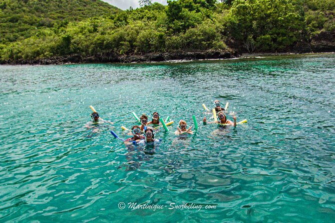 boat-trip-for-snorkeling-discovery-of-corals