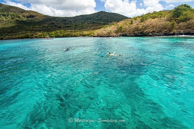 boat-trip-for-snorkeling-discovery-of-corals