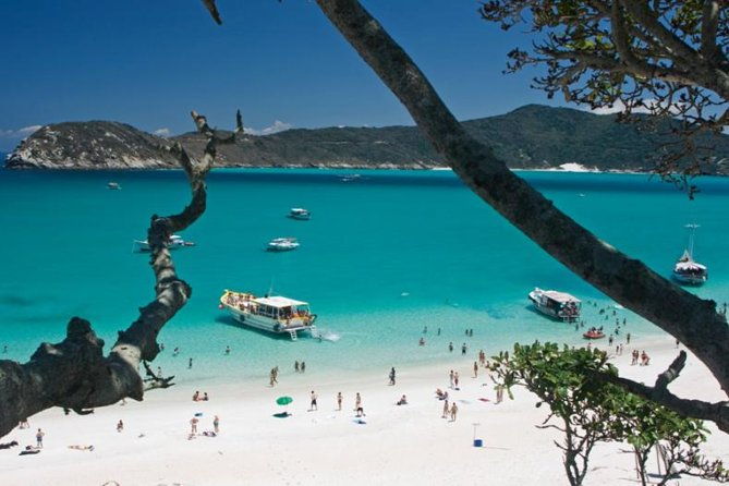 boat-trip-in-arraial-do-cabo-by-arraial-viagens