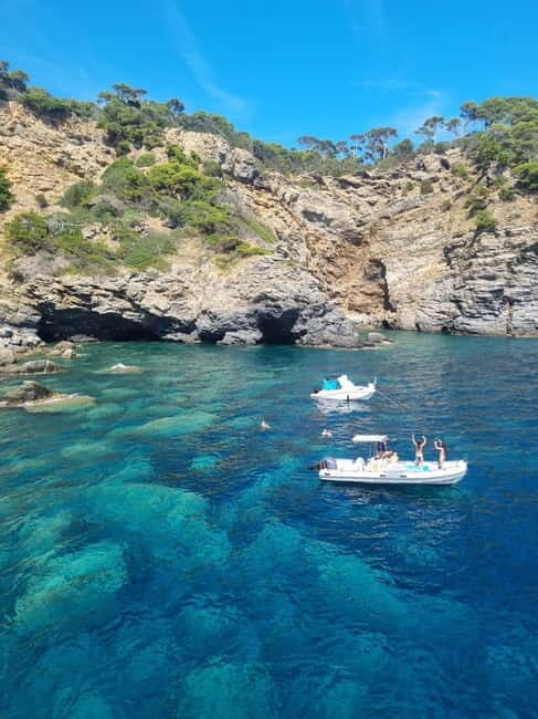 Boat trip in Giens for sunset - Itinerary Breakdown: What to Expect
