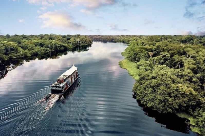 Boat trip on the Amazon and Itaya rivers - Practical Details and What to Expect