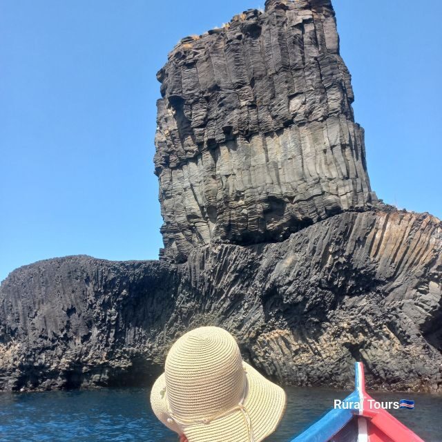 Boat Trip to Aguas Belas Cave+Barbecue - Key Points