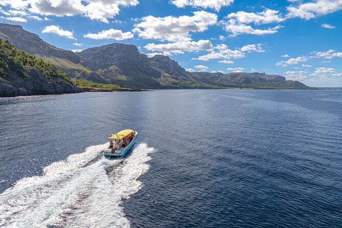 boat-trip-to-llevant-natural-park-and-blue-cave-2