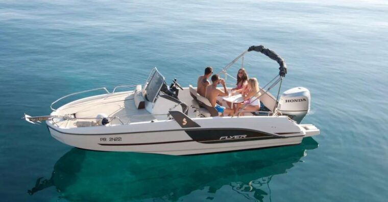 boat-trip-to-the-lerins-islands-and-cannes