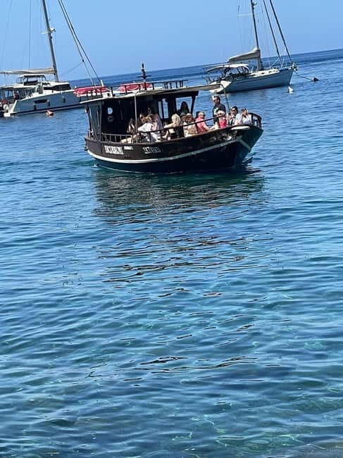 Boat trip with Pathos - The Experience in Detail: What You Can Expect