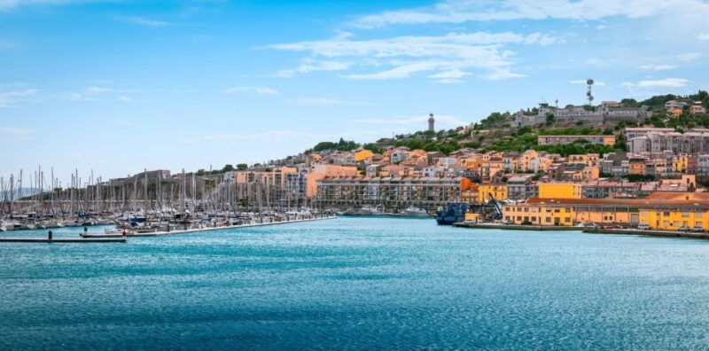 boat-walk-in-sete-on-the-singular-island-1-hour