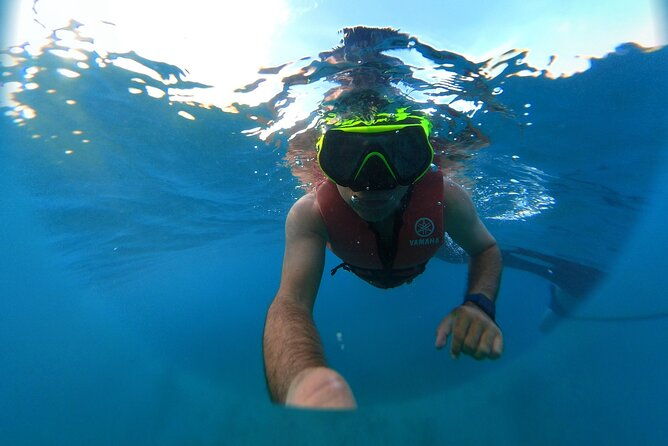 boat-yacht-tour-amazing-sandbar-adventure-water-toys-snorkel