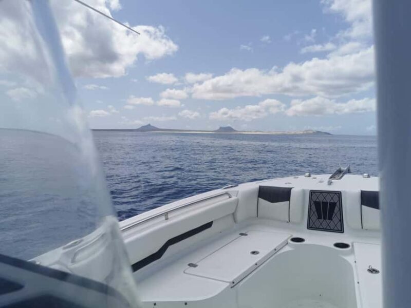 Boavista: Private Luxury Boat Tour with Onbarco - The Experience: What to Expect from Start to Finish