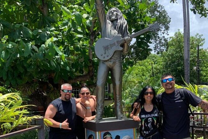 bob-marley-mausoleum-nine-mile-tour-from-montego-bay