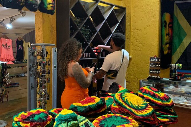 bob-marley-mausoleum-nine-miles
