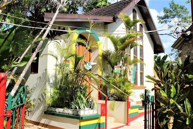 bob-marleys-nine-mile-day-trip-with-admission-guided-tour-from-runaway-bay