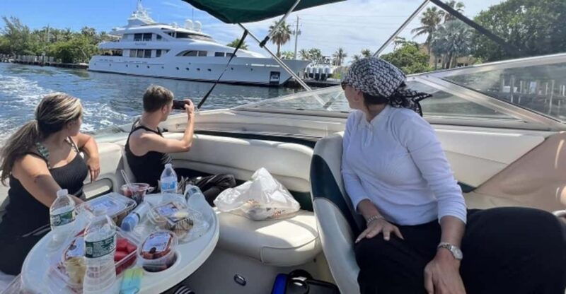 boca-raton-23ft-boat-tour-with-snorkeling-tubing-island