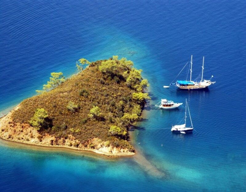 bodrum-boat-cruise-with-lunch-and-optional-hotel-transfer