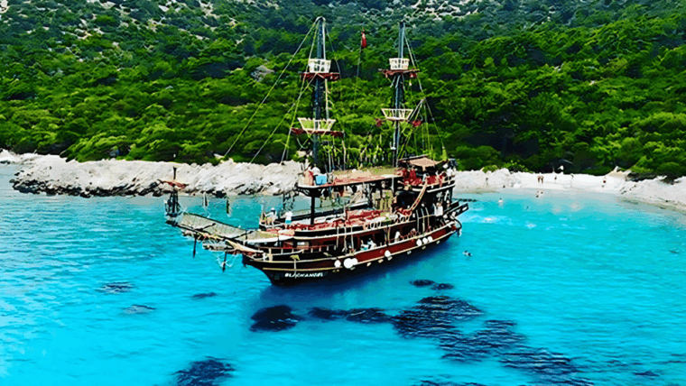 bodrum-pirate-boat-trip-with-lunch