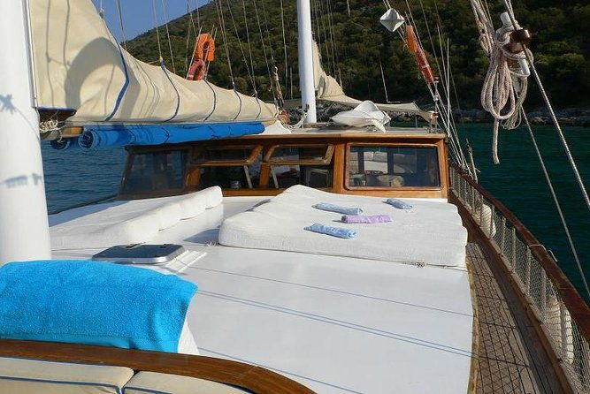 bodrum-private-gulet-tour-with-lunch