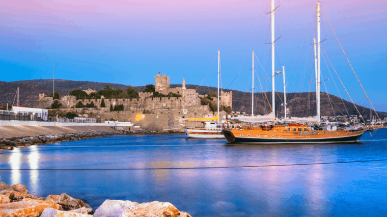 bodrum-private-sunset-boat-tour-with-dinner