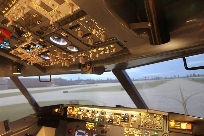 Boeing 737-800 flight simulator session. Scenic Flight - 30 mins - Final Thoughts: Is It Worth It?