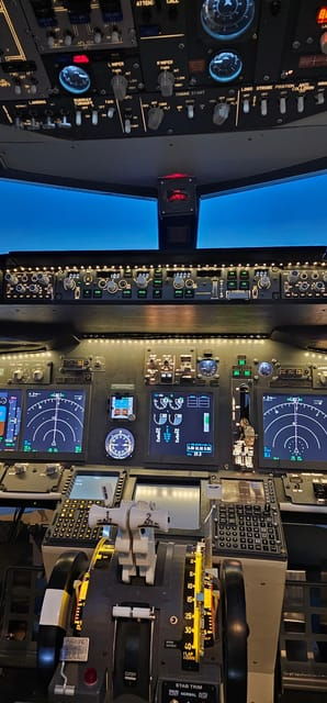 boeing-b737-flight-simulator-frankfurt-airport