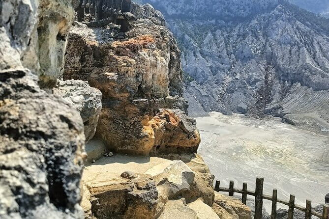 Bogor City Full-Day Private Tour from Jakarta with Pick Up - FAQ