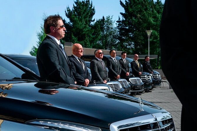 bogota-private-luxury-transfer-airport-pick-up-or-drop-off-suv-mercedes-benz
