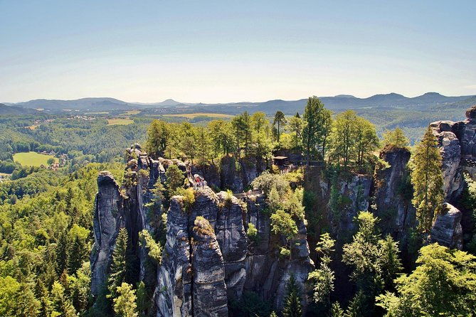bohemian-and-saxon-switzerland-day-trip-all-inclusive-winter-tour