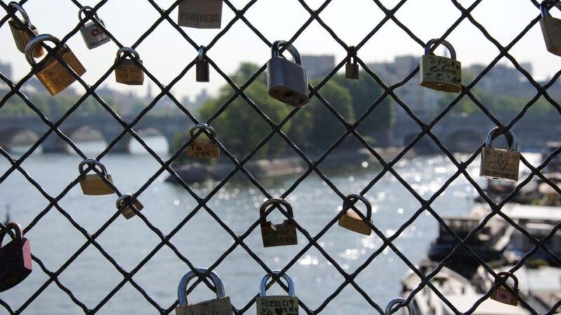 bohemian-paris-tour-by-night