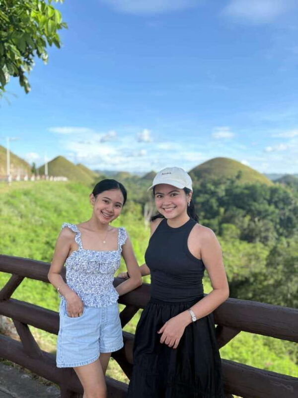 bohol-chocolate-hills-tarsiers-loboc-river-shared-tour