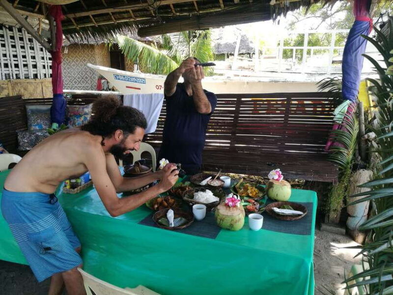 bohol-pamilacan-island-dolphin-turtle-watching-tour-lunch
