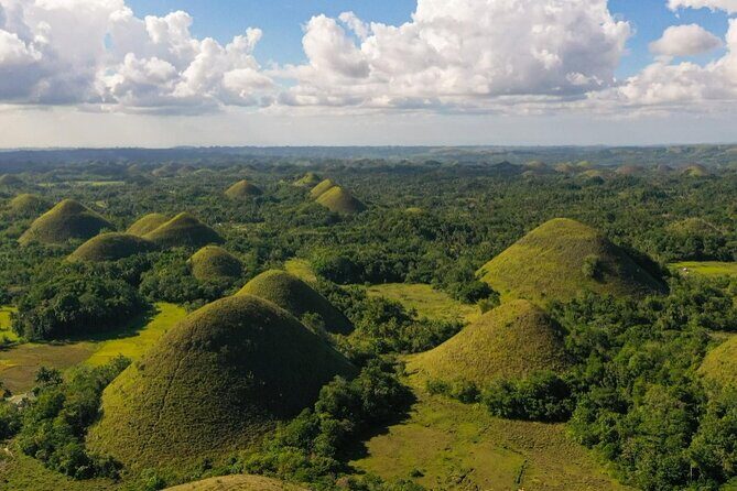 Bohol Private Chocolate Hills Tour with Loboc River Buffet Lunch - Key Points
