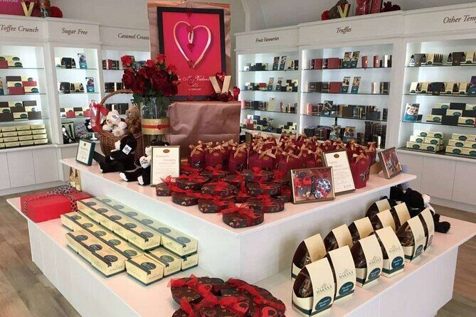 BOI Luxury Indulgence Waterfalls Heritage Wine and Chocolate - Who Will Love This Tour?