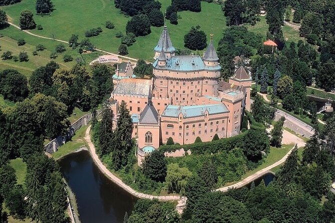 bojnice-chateau-and-cicmany-village-private-trip