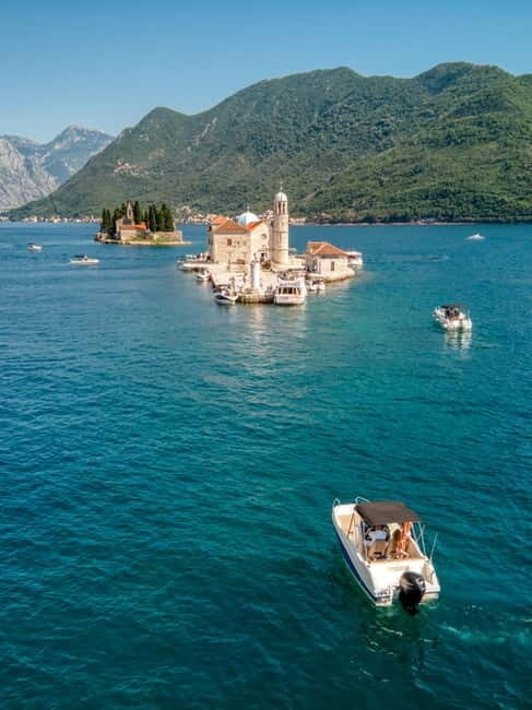 Boka bay/Blue cave speedboat tour for a lifetime memories - Who Would Love This Tour?