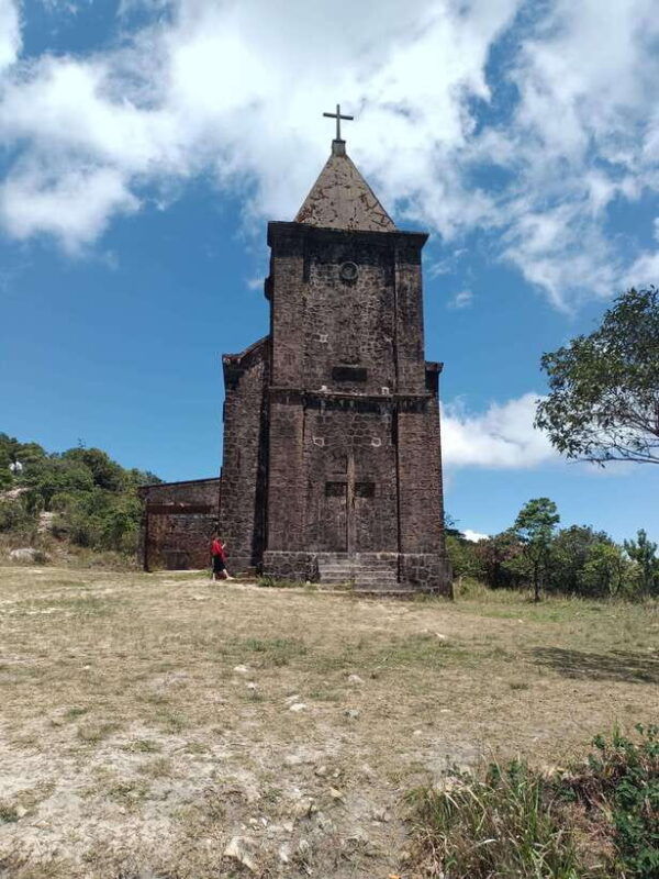bokor-mountain-pepper-plantation-and-man-made-lake