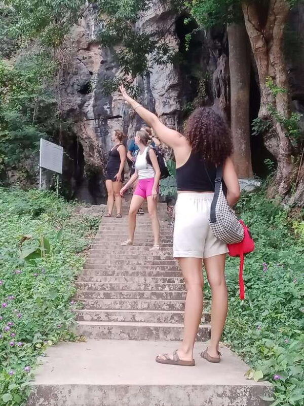 bokor-national-park-pepper-farm-lake-kep-crab-market