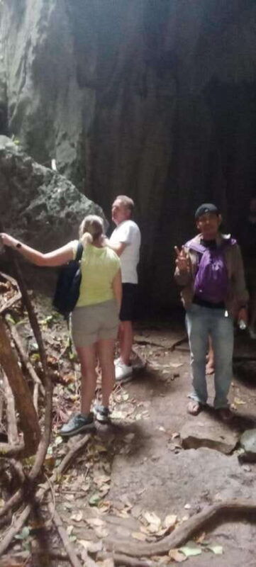 bokor-national-park-pepper-farm-lake-kep-crab-market