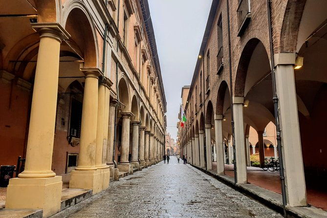 bologna-airport-transfers-bologna-city-to-bologna-airport-blq-in-luxury-van