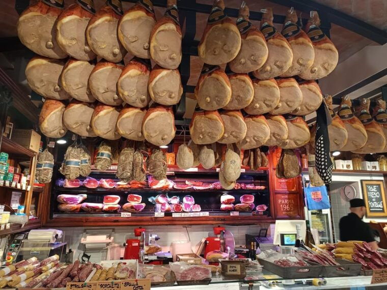 bologna-by-night-food-wine-spritz-and-fun