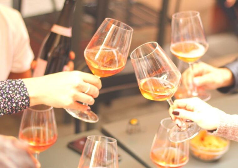 bologna-city-center-guided-wine-walking-tour