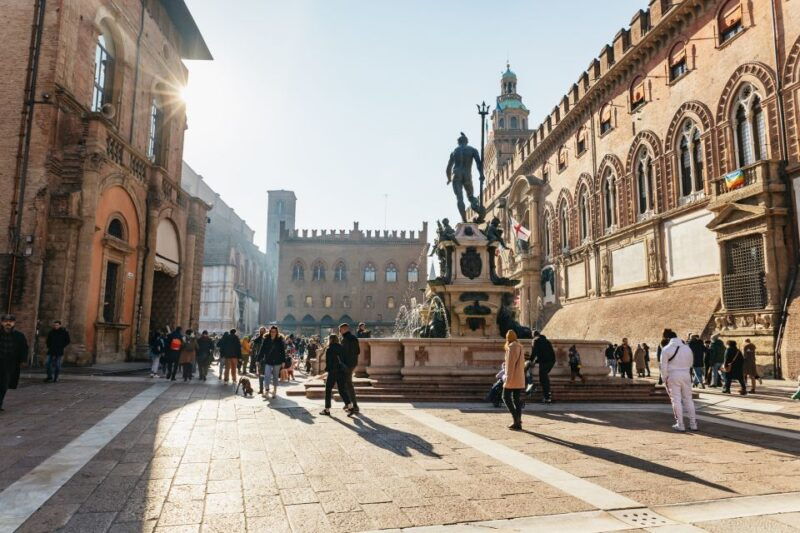 bologna-city-center-walking-tour
