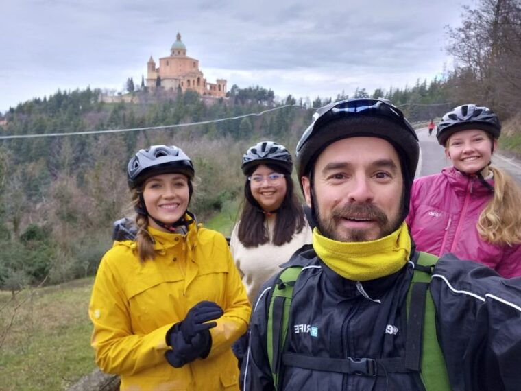 bologna-e-bike-guided-tour-with-aperitif